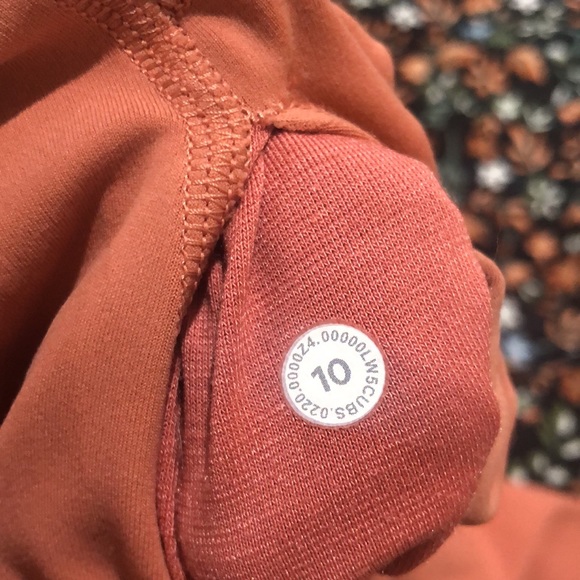 Lulu🍋 Rustic Coral Align 25” size 10 - Picture 7 of 7